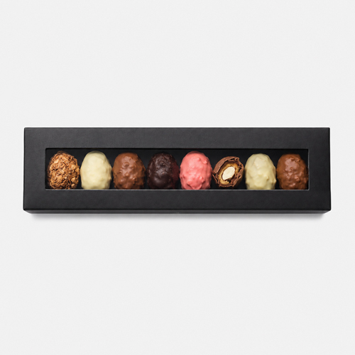 Assortment-Gift-Set-Mixed-Chocolate-Date-With-Akmond